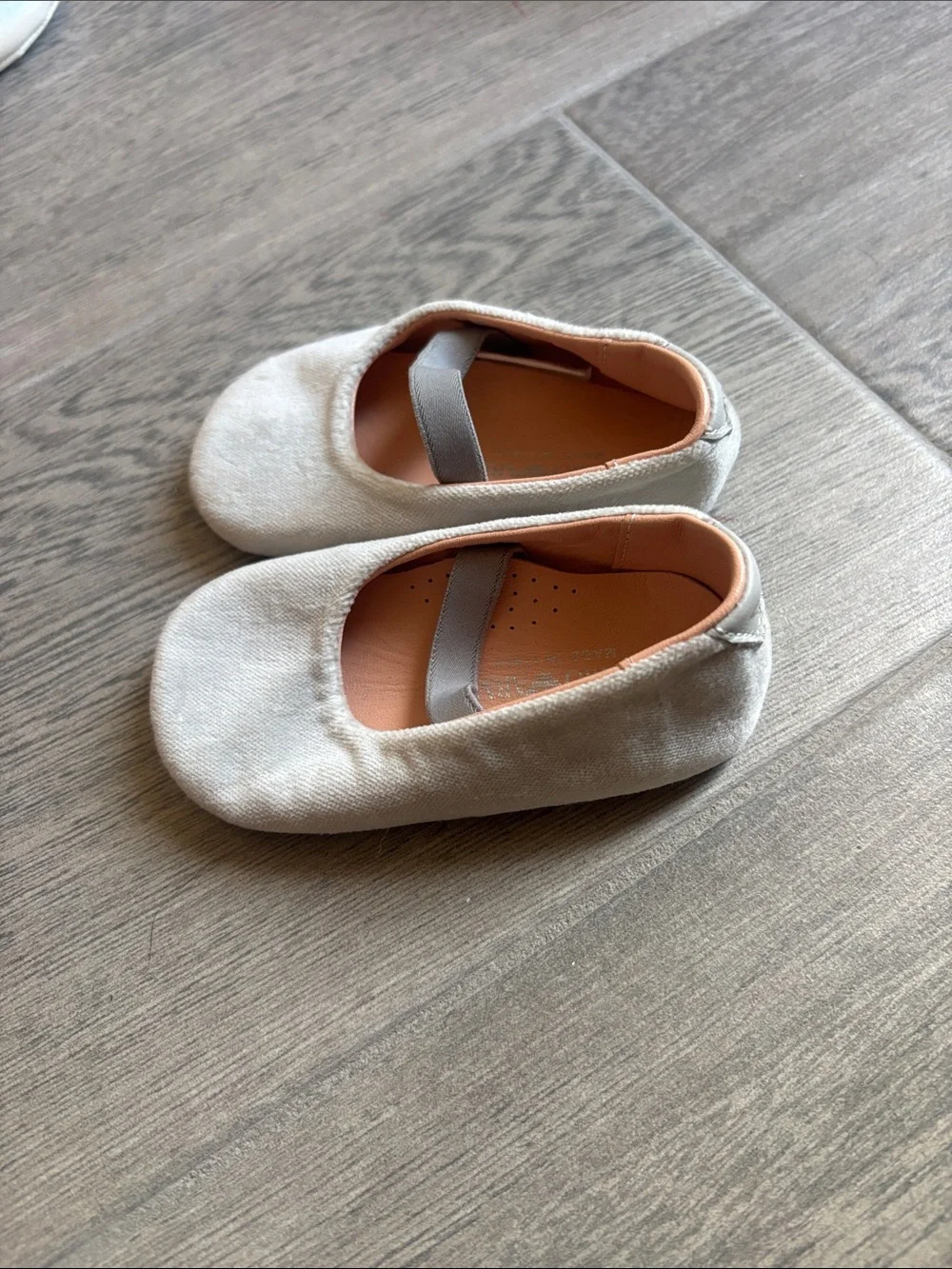 Emporio Armani light grey baby Ballet Flats with Gray Strap and Pink Interior